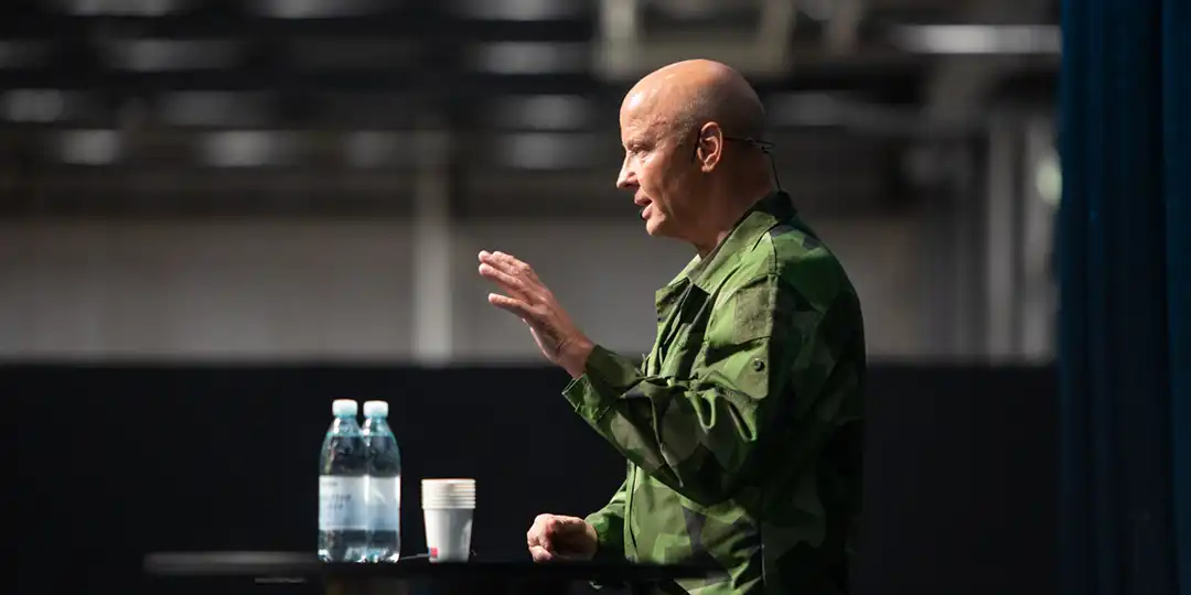 A bird’s-eye view of the exhibition floor